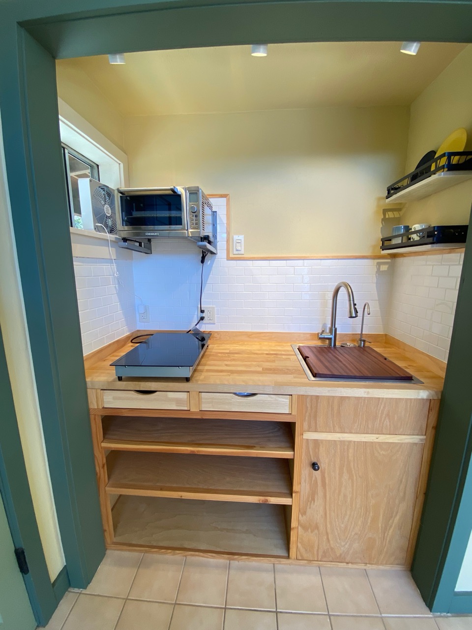 Kitchenette